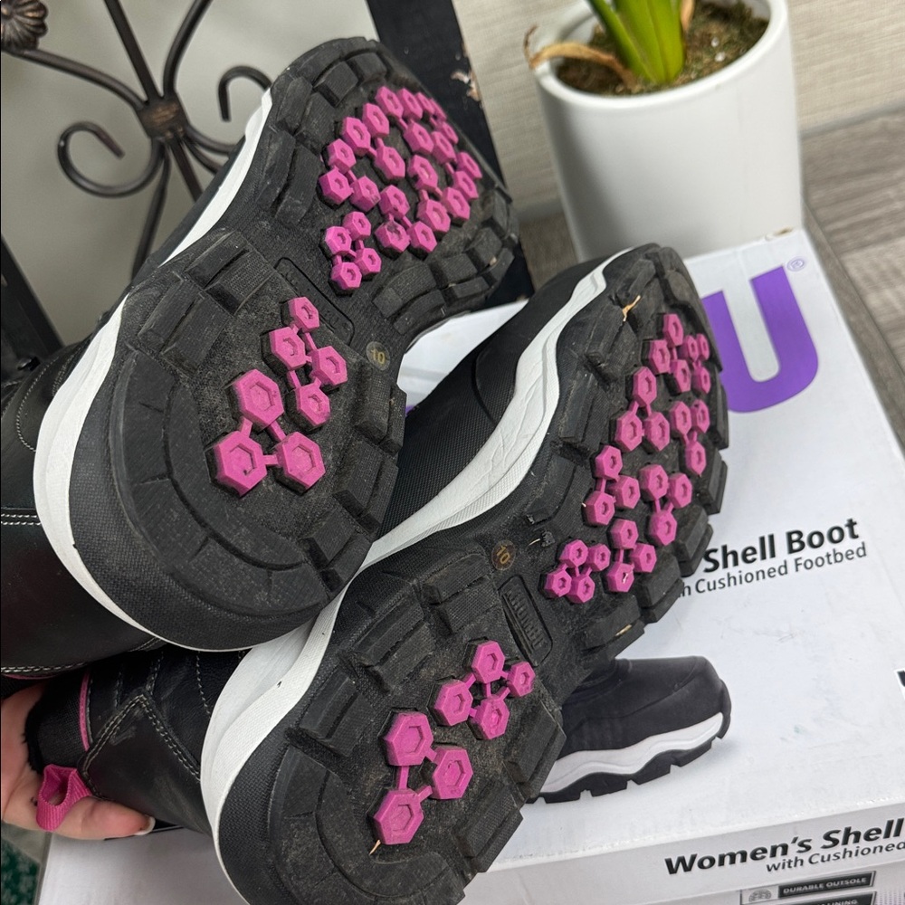Khombu Riley Shell Boot - Picture 2 of 7